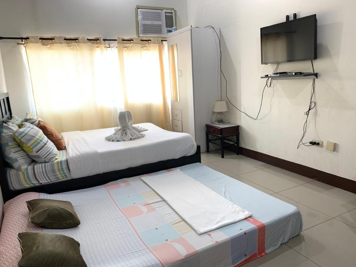 Luxanos Condo Place- San Marino Cebu Eksteriør billede